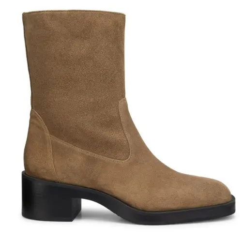 Stuart Weitzman Kaia 麂皮短靴