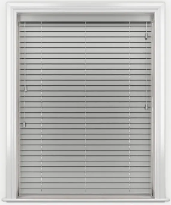 WoodLux 犀牛灰仿木百叶窗