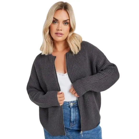 Yours Clothing: Mid-Season Sale Up to 70% OFF