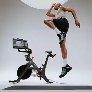 Peloton 交叉训练自行车+