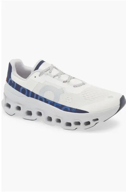 On 男士透气缓震跑鞋