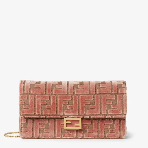 FENDI FENDI 粉色提花天鹅绒链条包
