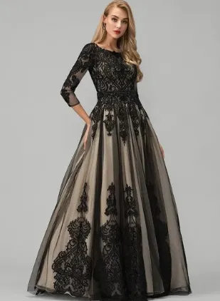 裸色衬里刺绣蕾丝长袖礼服