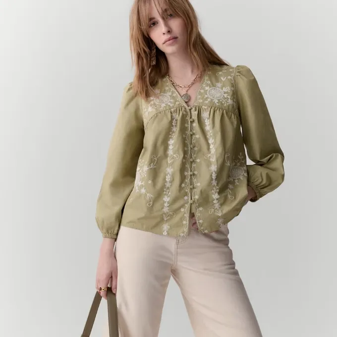 PER UNA 绿色刺绣衬衫