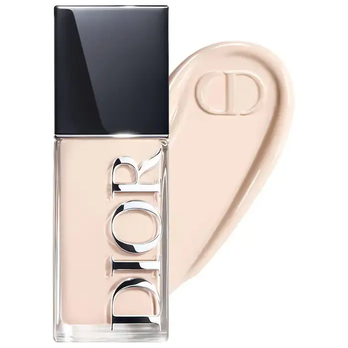Dior 迪奥恒久光泽粉底液