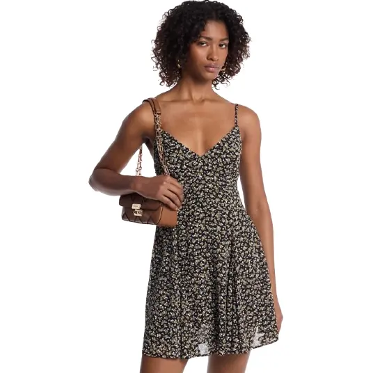 Michael Kors US：促销专区低至2折起