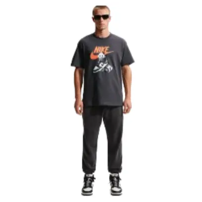 Nike: Up to 50% OFF in the Sale Section