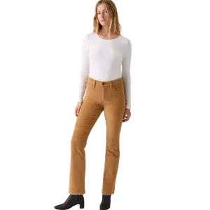 Levis: Save Up to 53% OFF Women's Pants