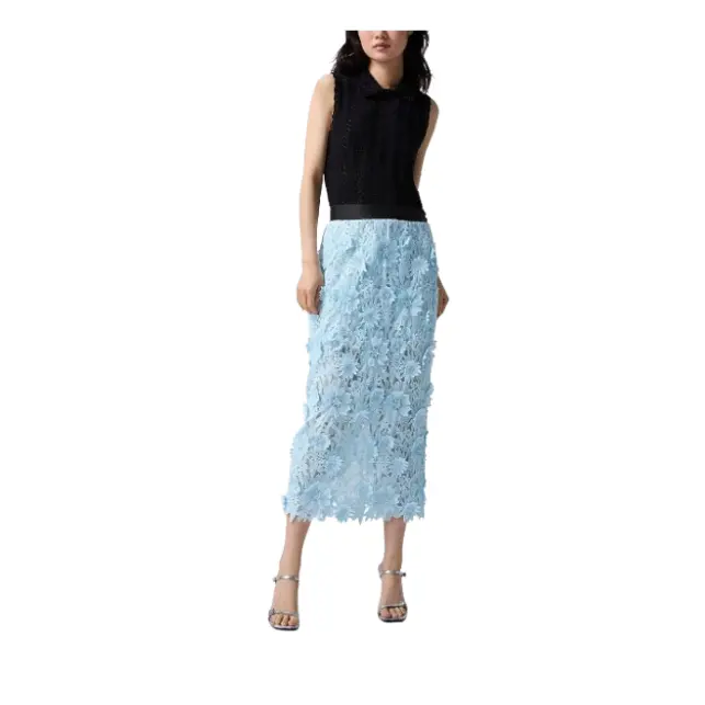 Simons: Designer Sale Up to 70% OFF