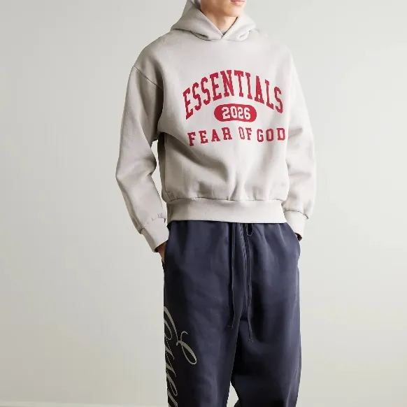 FEAR OF GOD ESSENTIALS 徽标灰色连帽卫衣