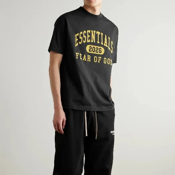 FEAR OF GOD ESSENTIALS 字母徽标T恤