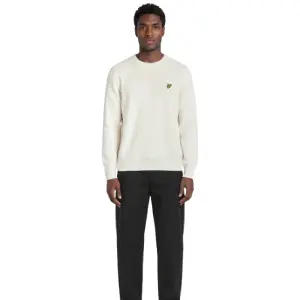 Lyle and Scott: 15% OFF First Order with Email Sign Up